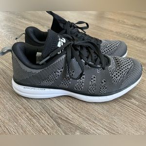APL TechLoom Smoke Running Shoes Sneakers Women's Size 8